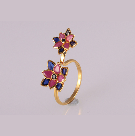 Gold And Ruby Flower Ring- Ecommerce Photo editing services